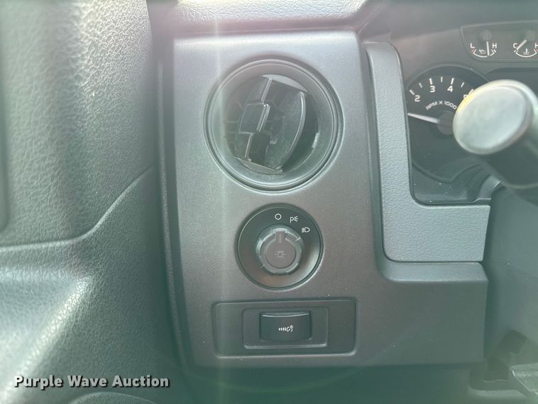 image for item EV7656 2011 Ford F150 pickup truck