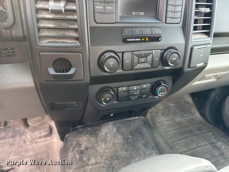 image for item EV7657 2020 Ford F150 pickup truck