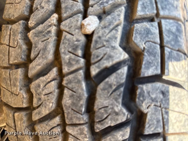 image for item EV7667 2003 Chevrolet Blazer SUV