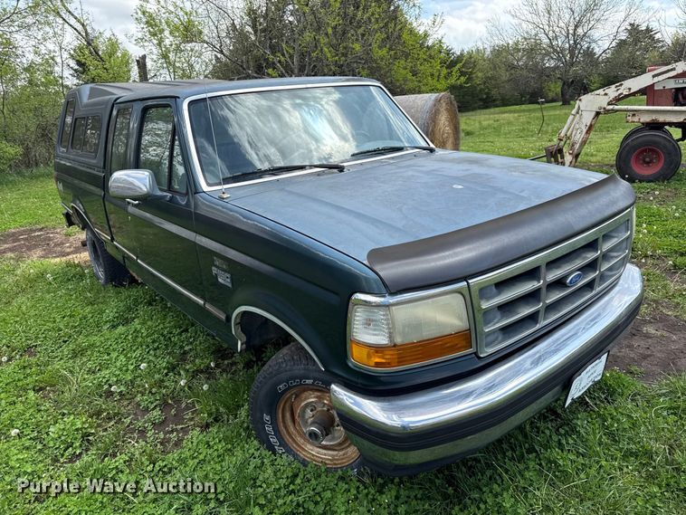 image for item EV7705 1995 Ford F-150 Ext. Cab pickup truck