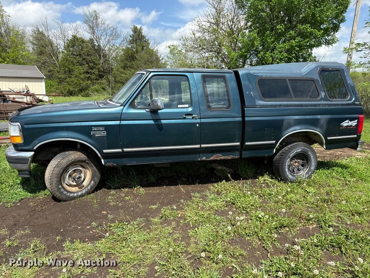 image for item EV7705 1995 Ford F-150 Ext. Cab pickup truck