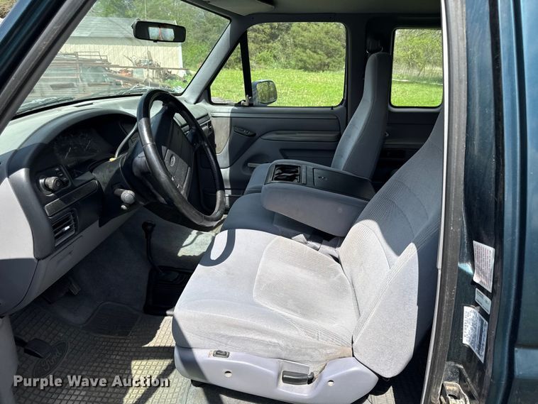 image for item EV7705 1995 Ford F-150 Ext. Cab pickup truck