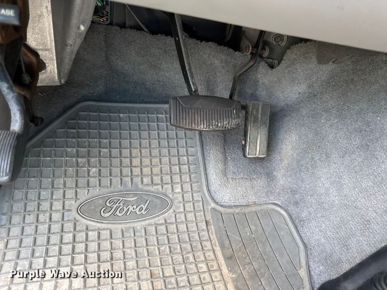 image for item EV7705 1995 Ford F-150 Ext. Cab pickup truck