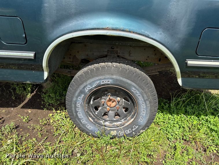 image for item EV7705 1995 Ford F-150 Ext. Cab pickup truck