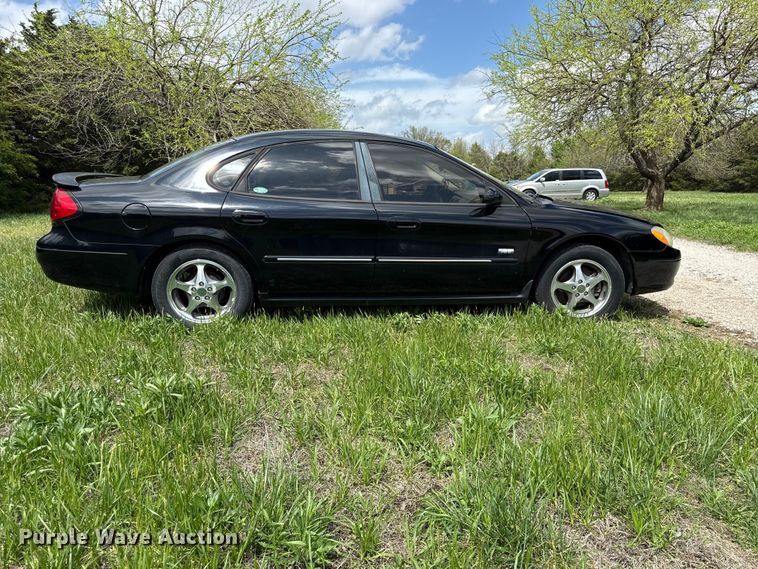 image for item EV7706 2003 Ford Taurus 
