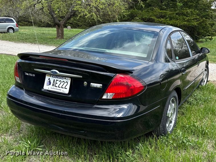 image for item EV7706 2003 Ford Taurus 