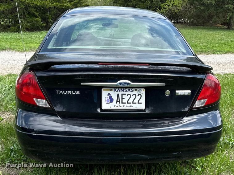 image for item EV7706 2003 Ford Taurus 