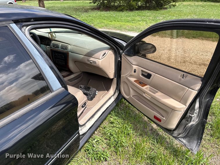 image for item EV7706 2003 Ford Taurus 