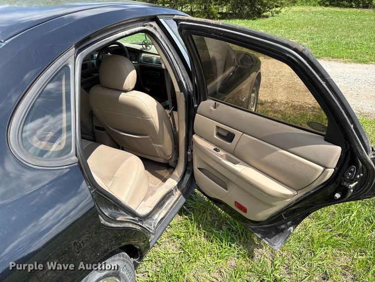 image for item EV7706 2003 Ford Taurus 