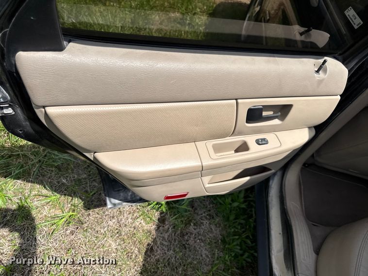 image for item EV7706 2003 Ford Taurus 