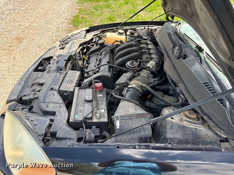 image for item EV7706 2003 Ford Taurus 