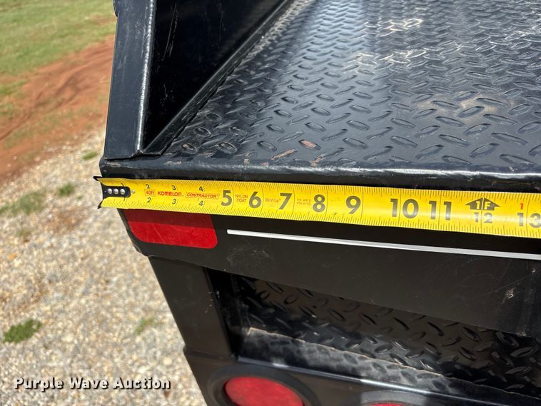 image for item EW1499 2001 Ford F250 Super Duty bale bed pickup truck
