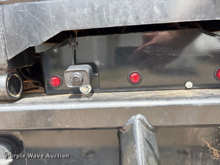 image for item EW1499 2001 Ford F250 Super Duty bale bed pickup truck
