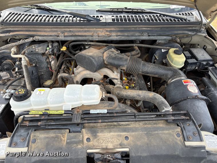 image for item EW1499 2001 Ford F250 Super Duty bale bed pickup truck