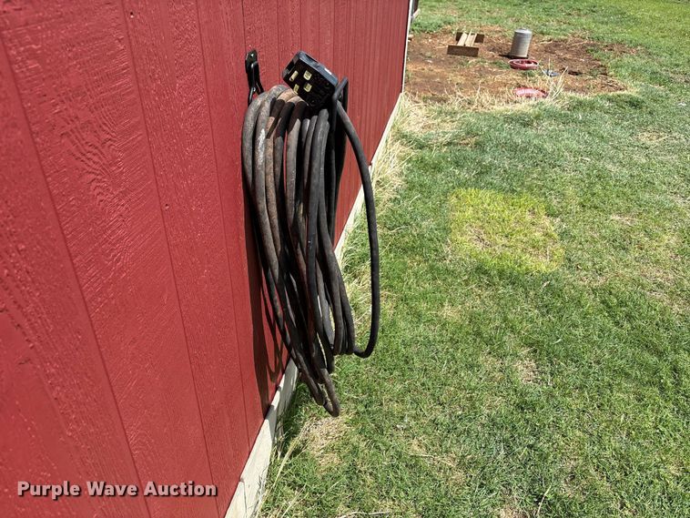 image for item EW1502 Derksen shed