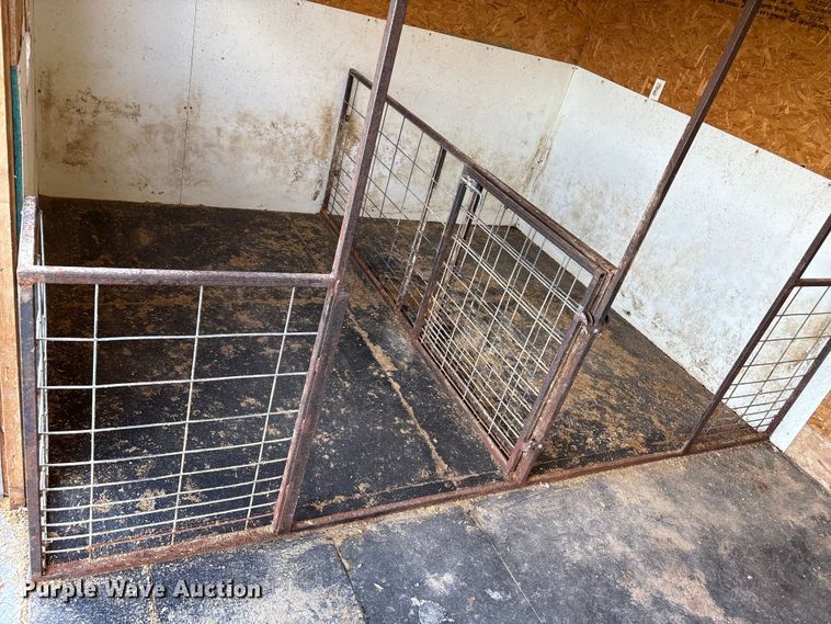 image for item EW1502 Derksen shed