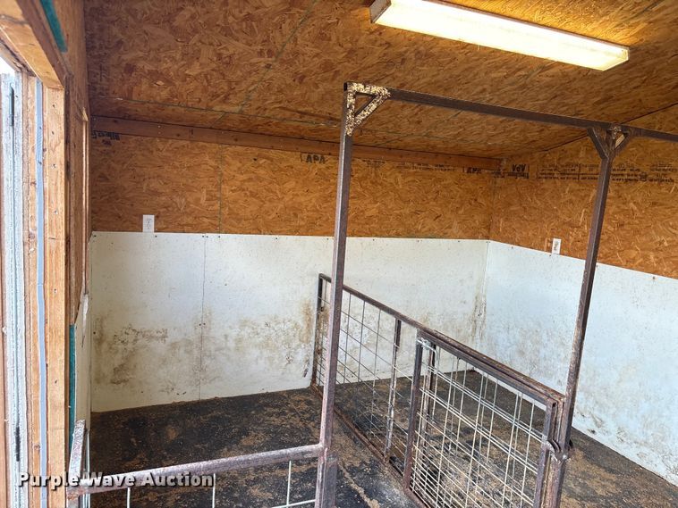 image for item EW1502 Derksen shed