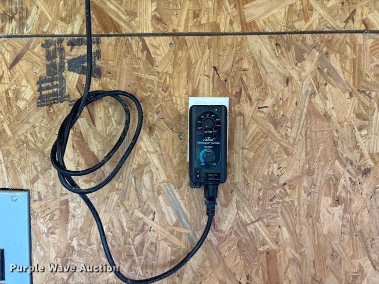 image for item EW1502 Derksen shed