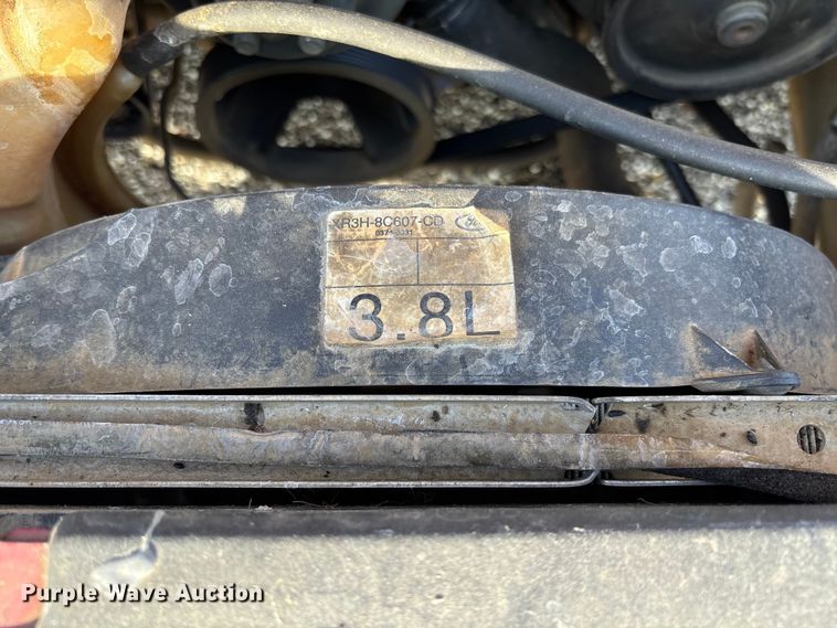 image for item FB2968 2000 Ford Mustang convertible