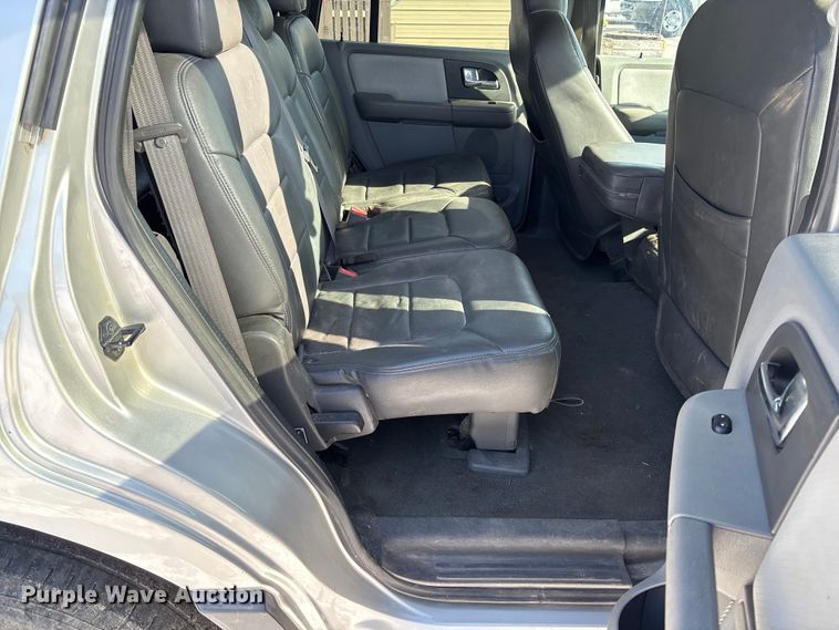 image for item FB2969 2005 Ford Expedition SUV