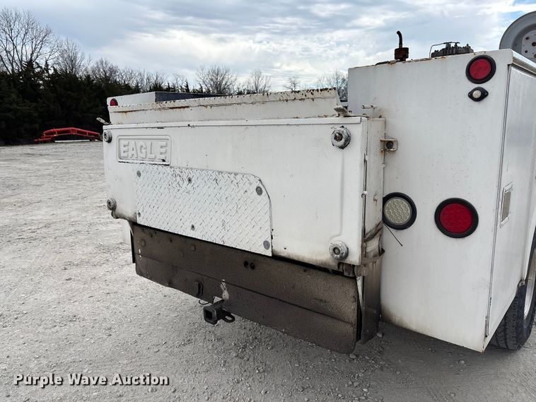 image for item FB3304 1992 Ford F450 Super Duty utility / service truck