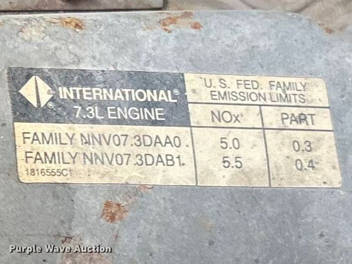 image for item FB3304 1992 Ford F450 Super Duty utility / service truck