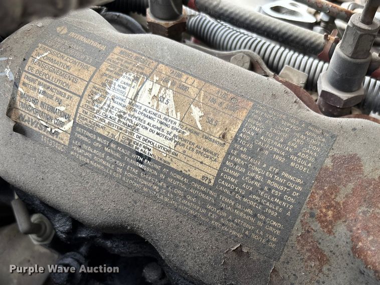 image for item FB3304 1992 Ford F450 Super Duty utility / service truck