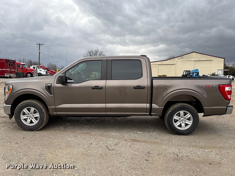 image for item FB3310 2021 Ford F150 Crew Cab pickup truck