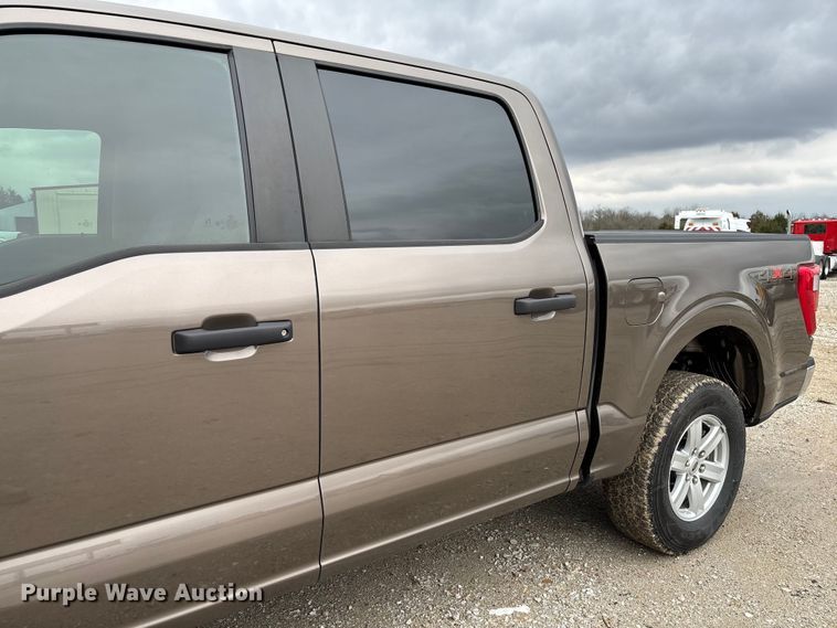 image for item FB3310 2021 Ford F150 Crew Cab pickup truck