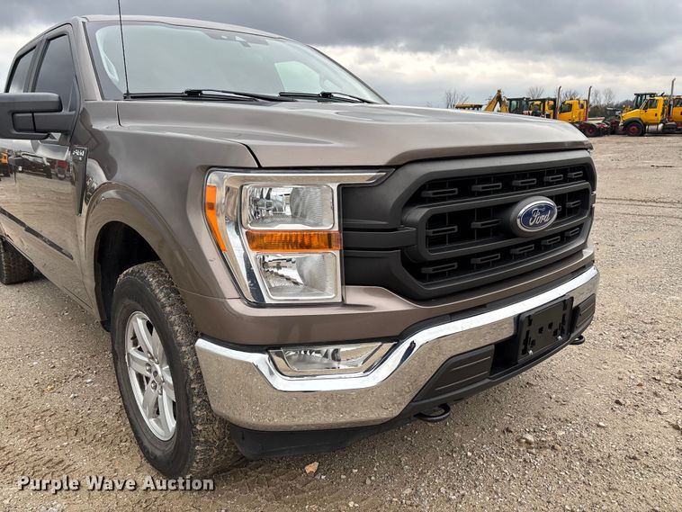 image for item FB3310 2021 Ford F150 Crew Cab pickup truck