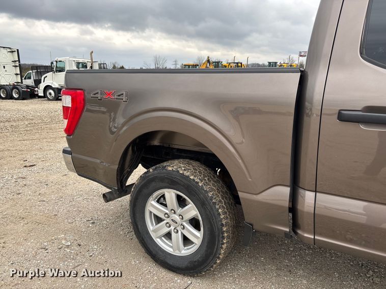 image for item FB3310 2021 Ford F150 Crew Cab pickup truck