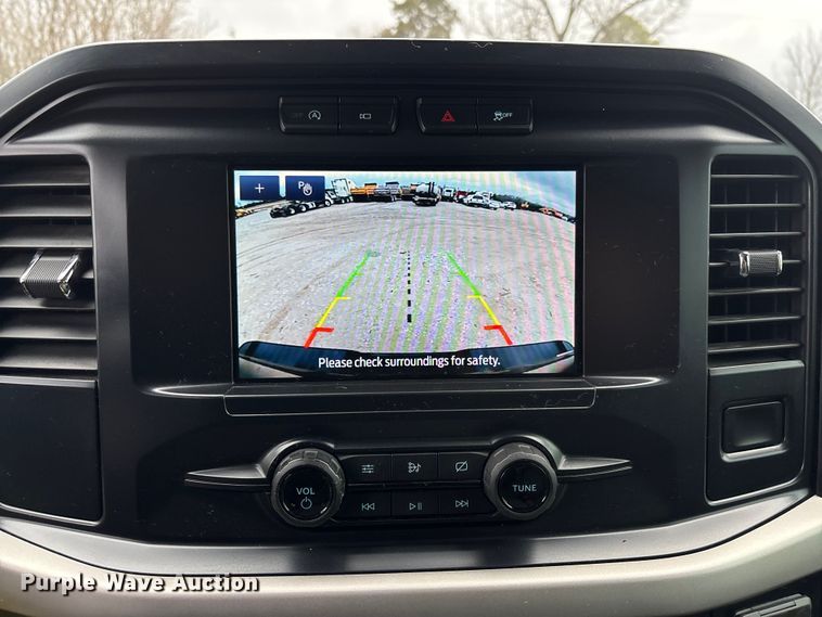 image for item FB3310 2021 Ford F150 Crew Cab pickup truck