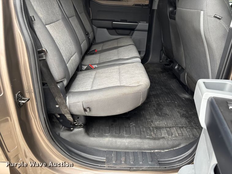 image for item FB3310 2021 Ford F150 Crew Cab pickup truck