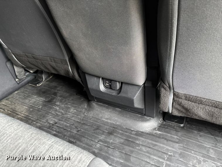 image for item FB3310 2021 Ford F150 Crew Cab pickup truck