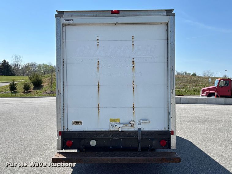 image for item FB3336 2015 Chevrolet Express G3500 box truck