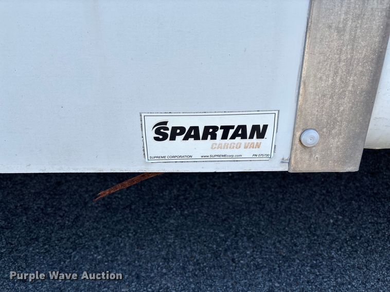 image for item FB3336 2015 Chevrolet Express G3500 box truck