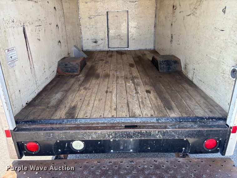 image for item FB3336 2015 Chevrolet Express G3500 box truck