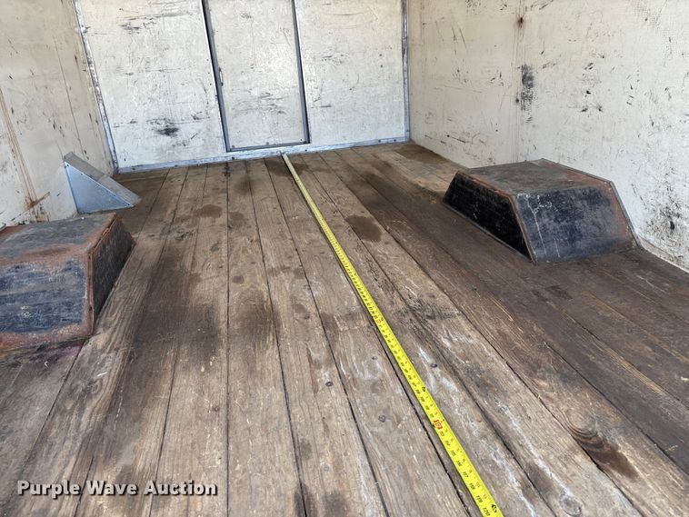 image for item FB3336 2015 Chevrolet Express G3500 box truck