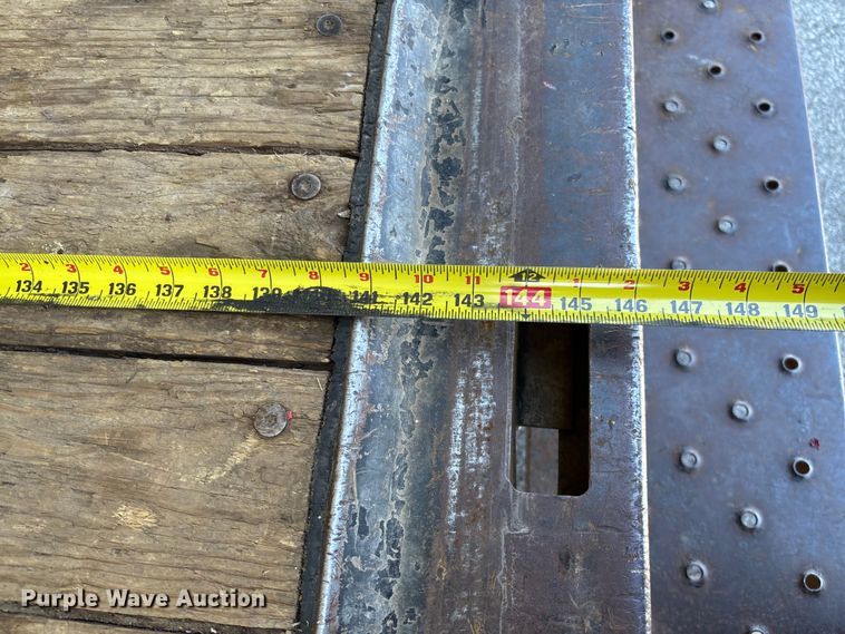 image for item FB3336 2015 Chevrolet Express G3500 box truck