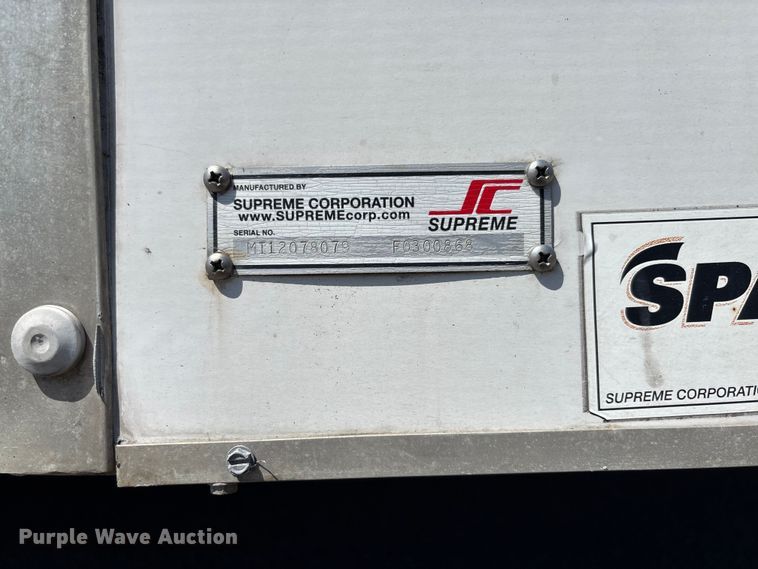 image for item FB3336 2015 Chevrolet Express G3500 box truck