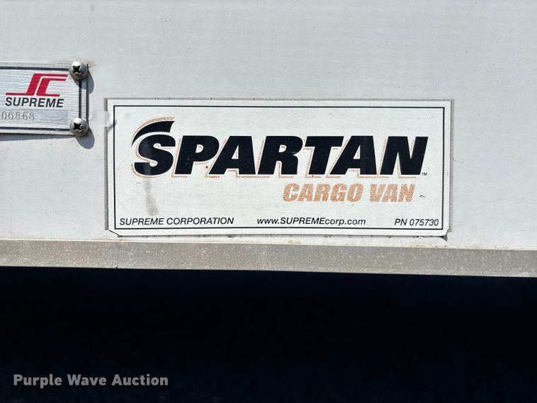 image for item FB3336 2015 Chevrolet Express G3500 box truck