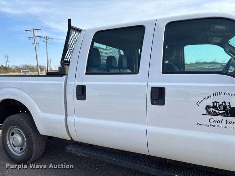 image for item FB3337 2015 Ford F250 Super Duty Crew Cab pickup truck