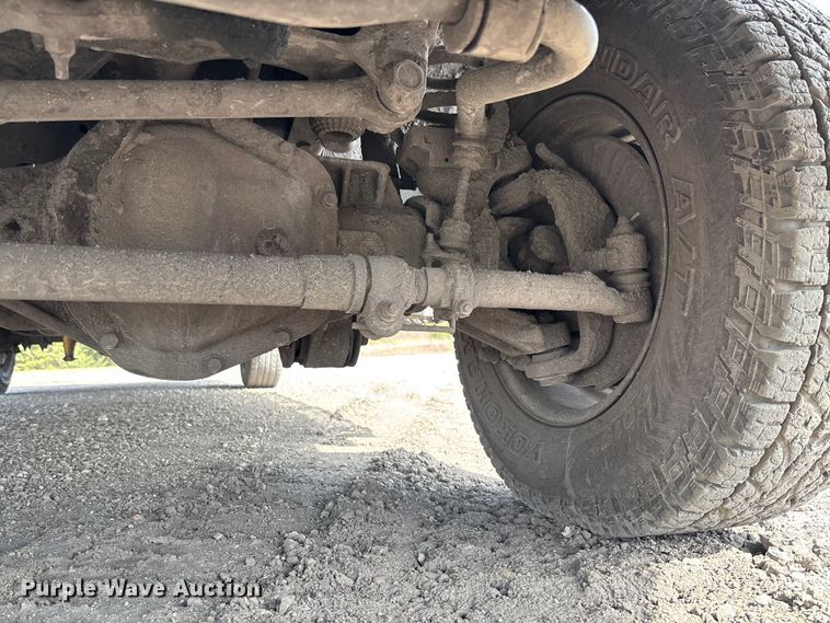 image for item FB3337 2015 Ford F250 Super Duty Crew Cab pickup truck