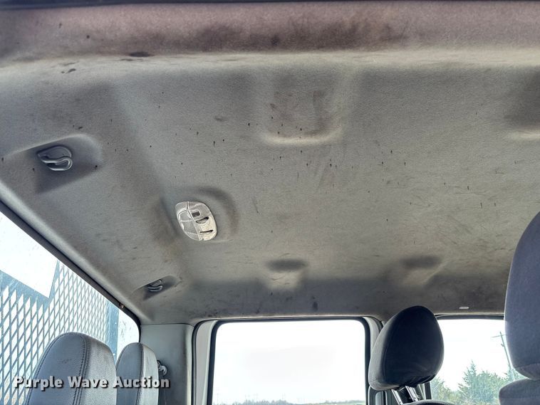 image for item FB3337 2015 Ford F250 Super Duty Crew Cab pickup truck