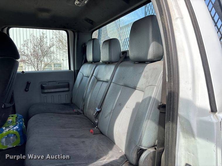 image for item FB3337 2015 Ford F250 Super Duty Crew Cab pickup truck