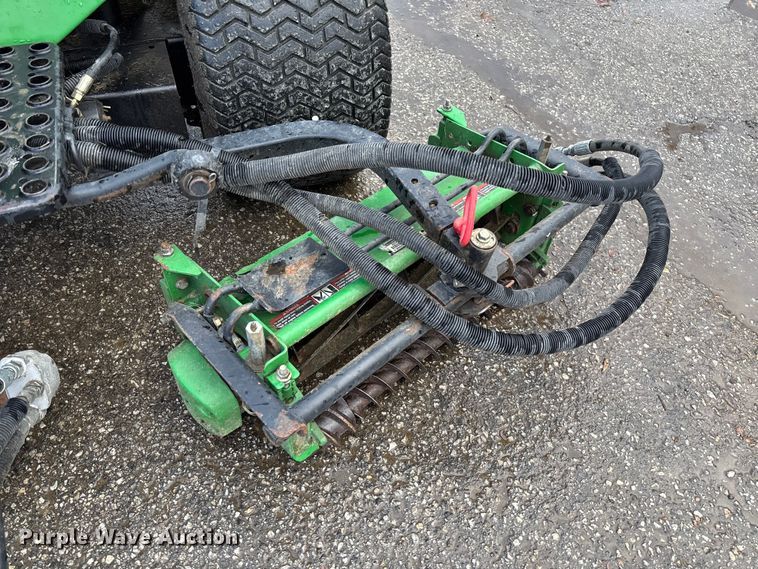 image for item FB3339 John Deere 3235 reel mower