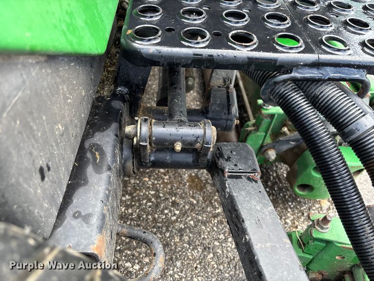 image for item FB3339 John Deere 3235 reel mower