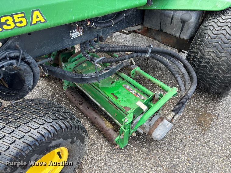 image for item FB3339 John Deere 3235 reel mower