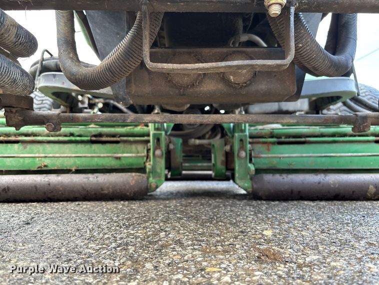 image for item FB3339 John Deere 3235 reel mower