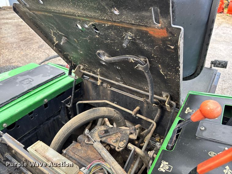 image for item FB3339 John Deere 3235 reel mower